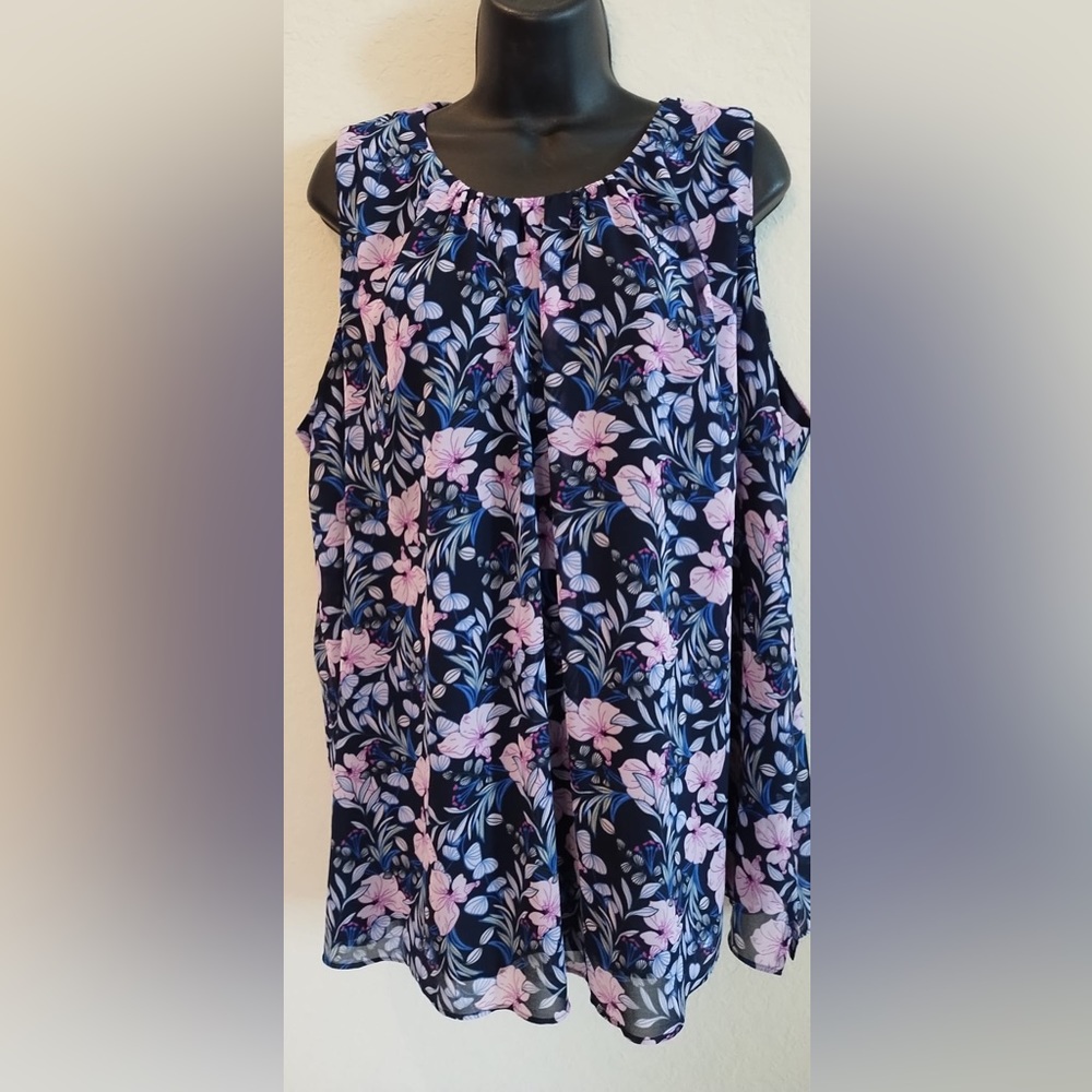 Vince Camuto Navy Floral Spring Injection Sleeveless Roundneck Blouse Sz XXL.